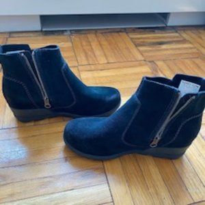 Sorel Suede Wedge Blk Bootie | Size 8